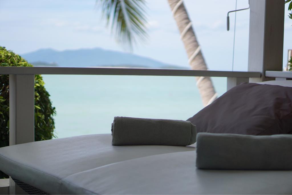 Ban Mok Talay Beachfront Villa Praia de Bang Rak Exterior foto